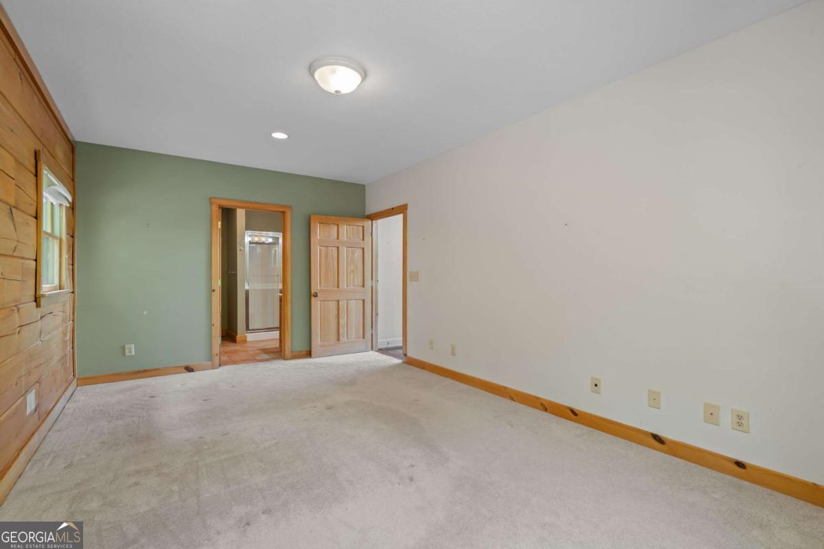 410 Falling Springs Tiger GA 30576