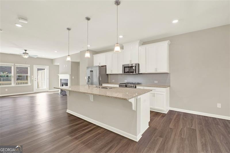 313 Commons Avenue Woodstock GA 30188