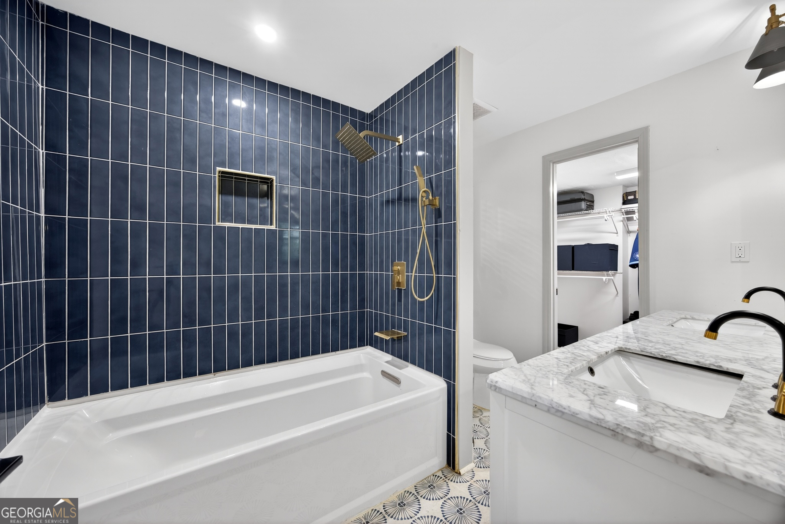 1392 Willow Trail SW Atlanta GA 30311