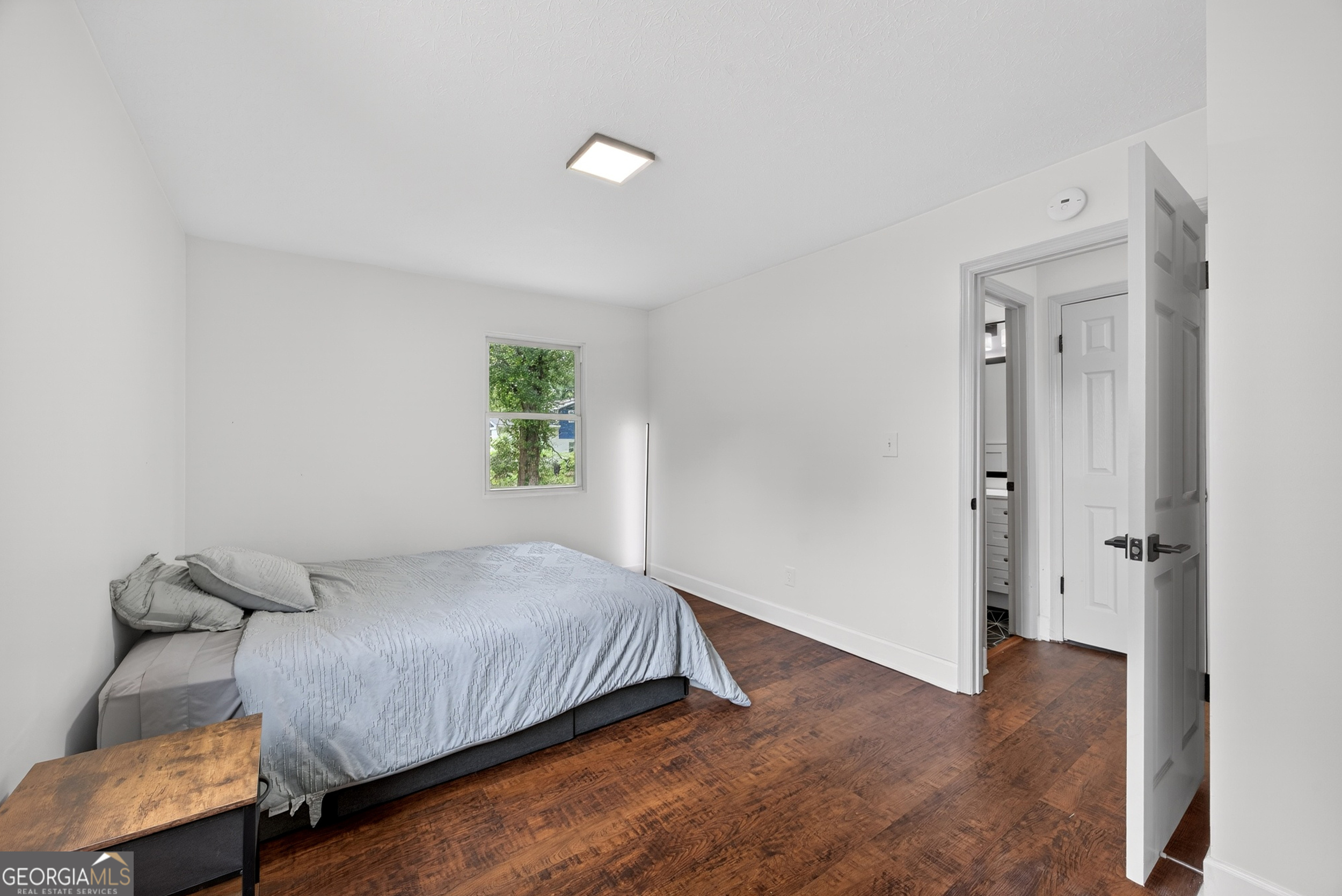1392 Willow Trail SW Atlanta GA 30311