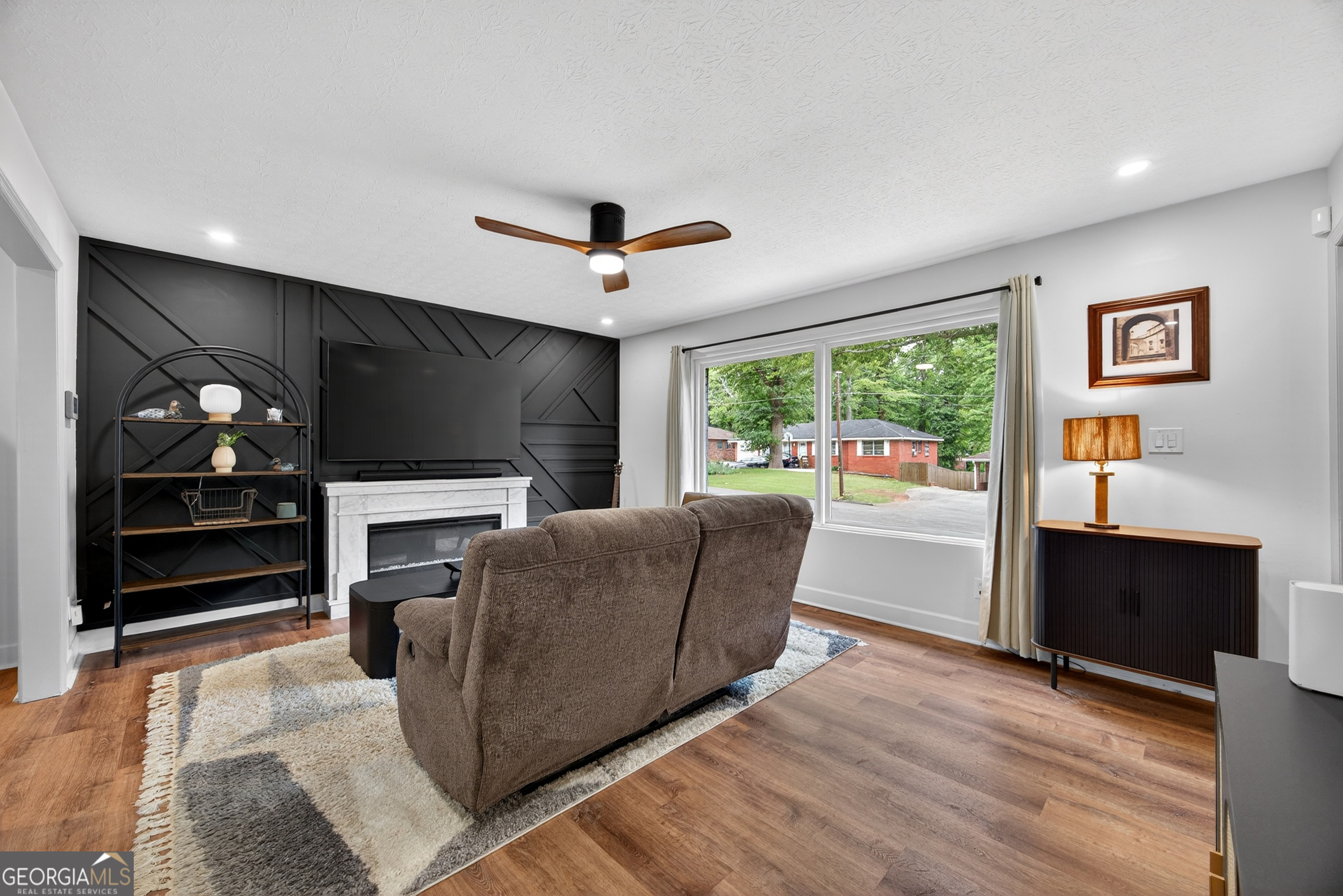 1392 Willow Trail SW Atlanta GA 30311