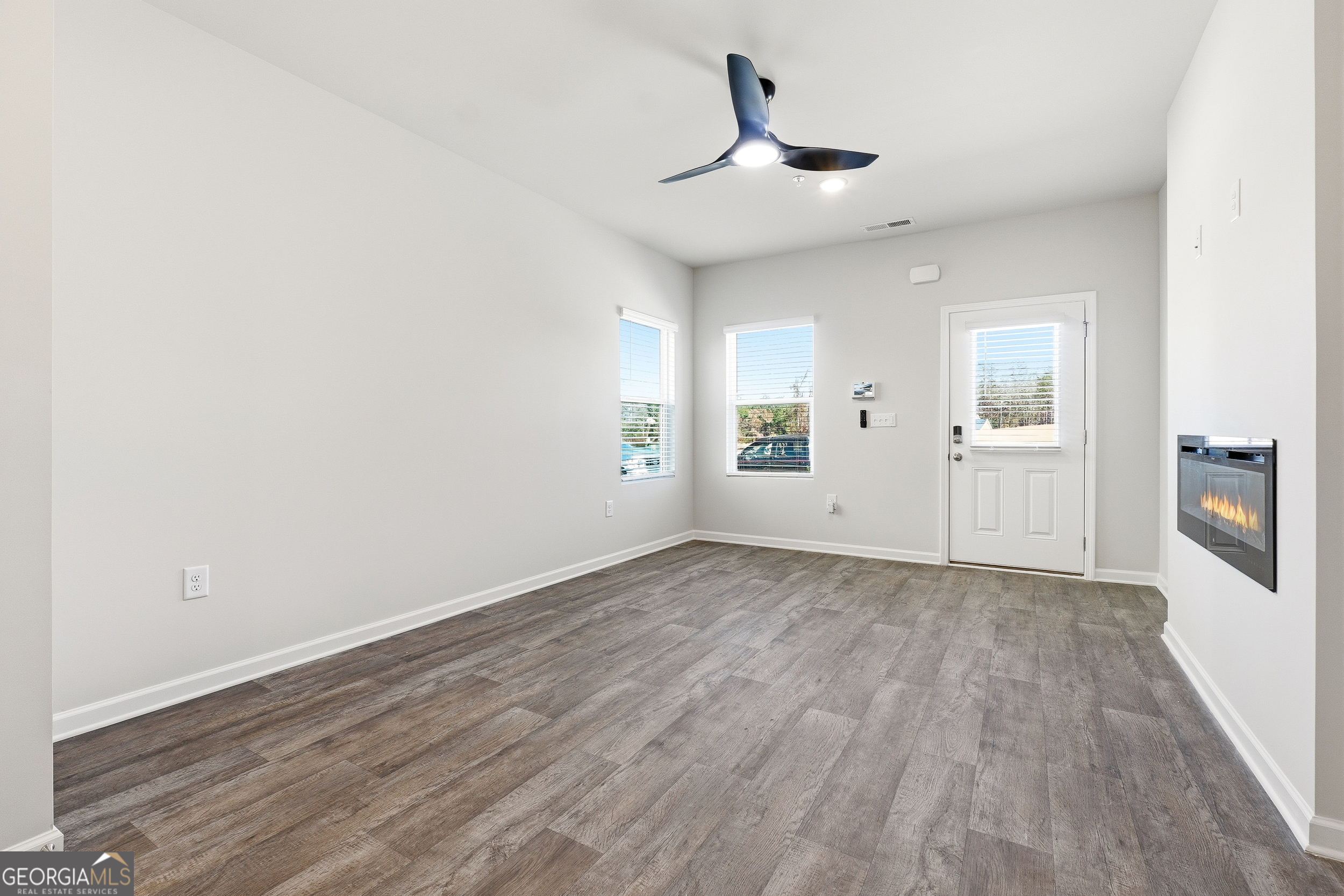 8399 Columbia Court Palmetto GA 30268