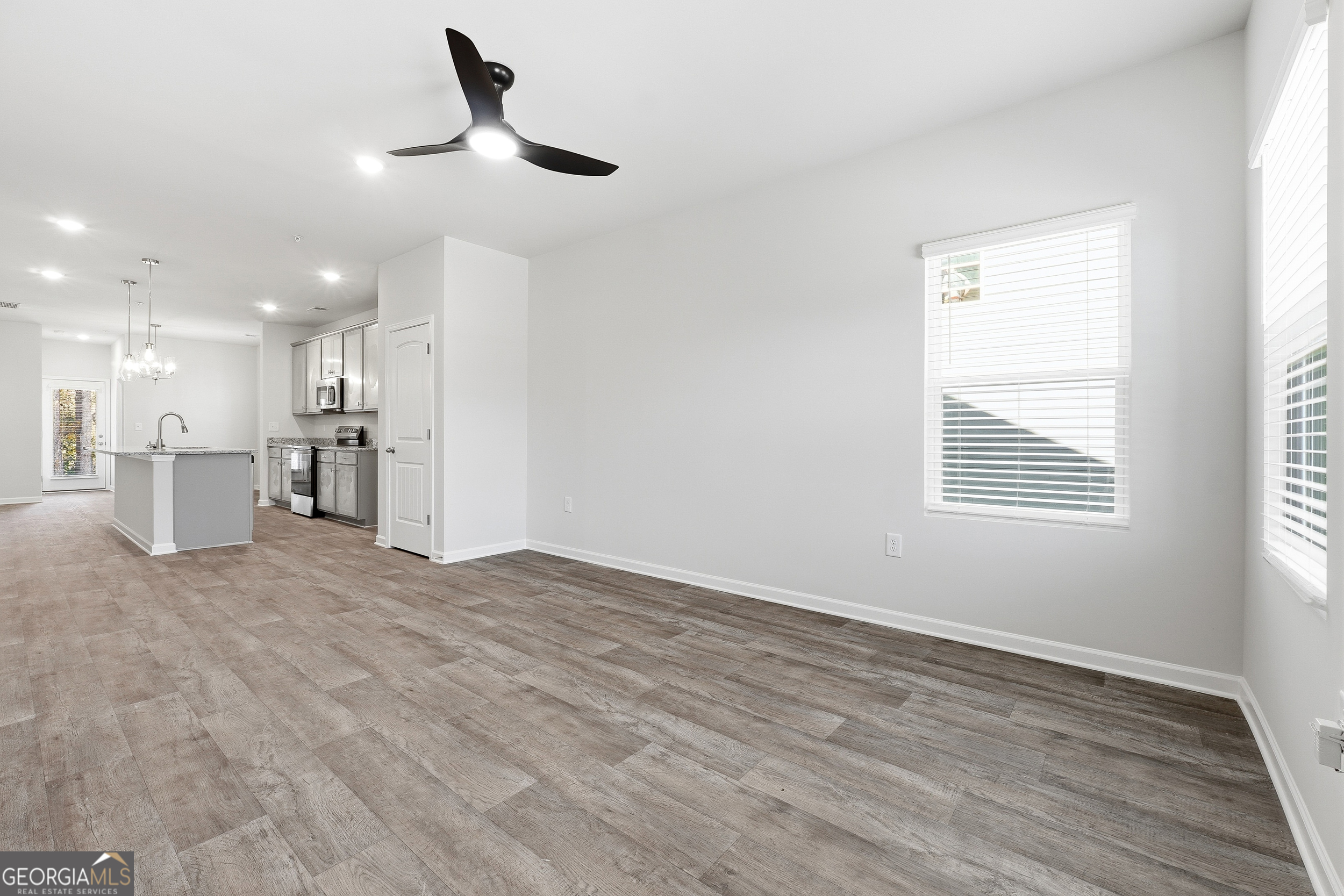 8399 Columbia Court Palmetto GA 30268