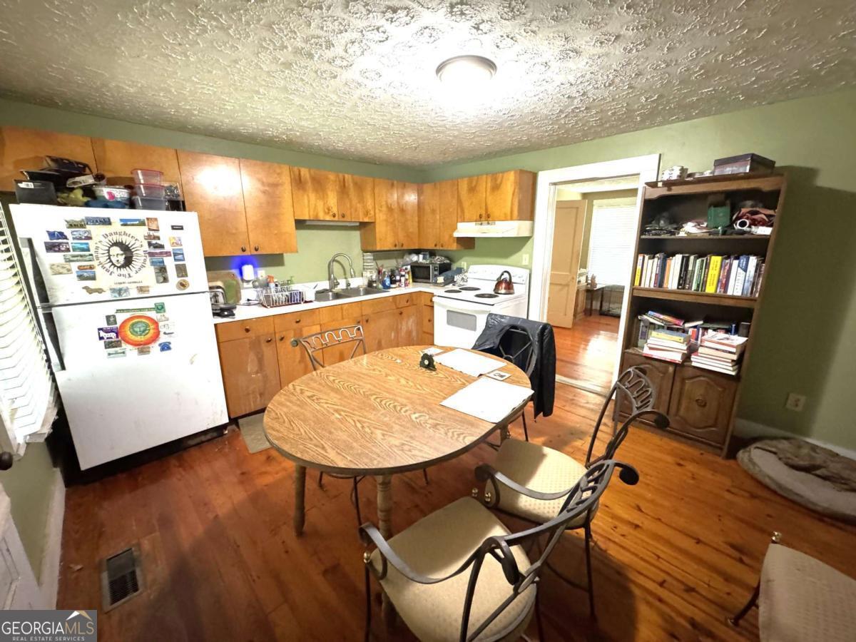 120 Springtree Road Athens GA 30605