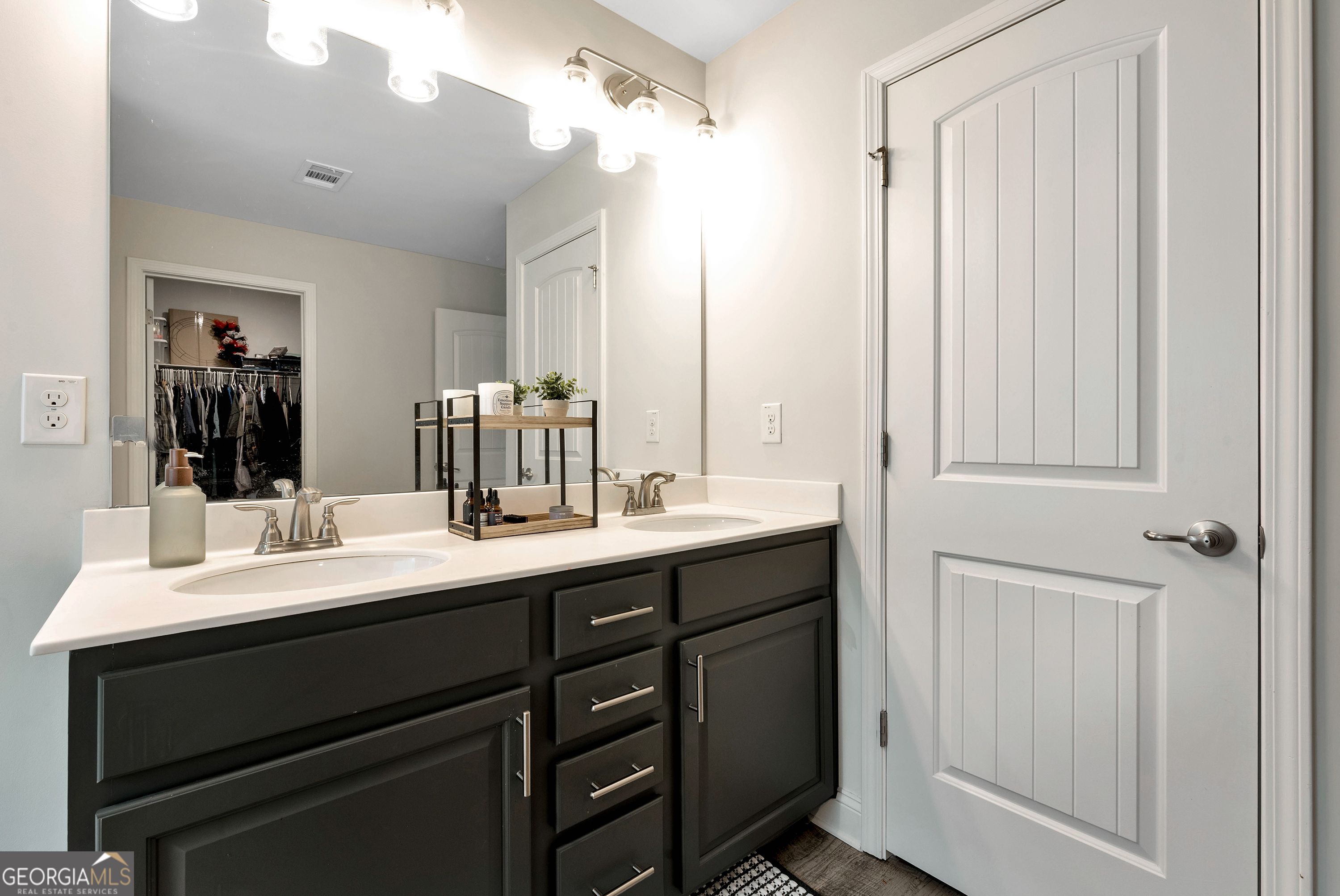 447 Brooks Village Drive Pendergrass GA 30567