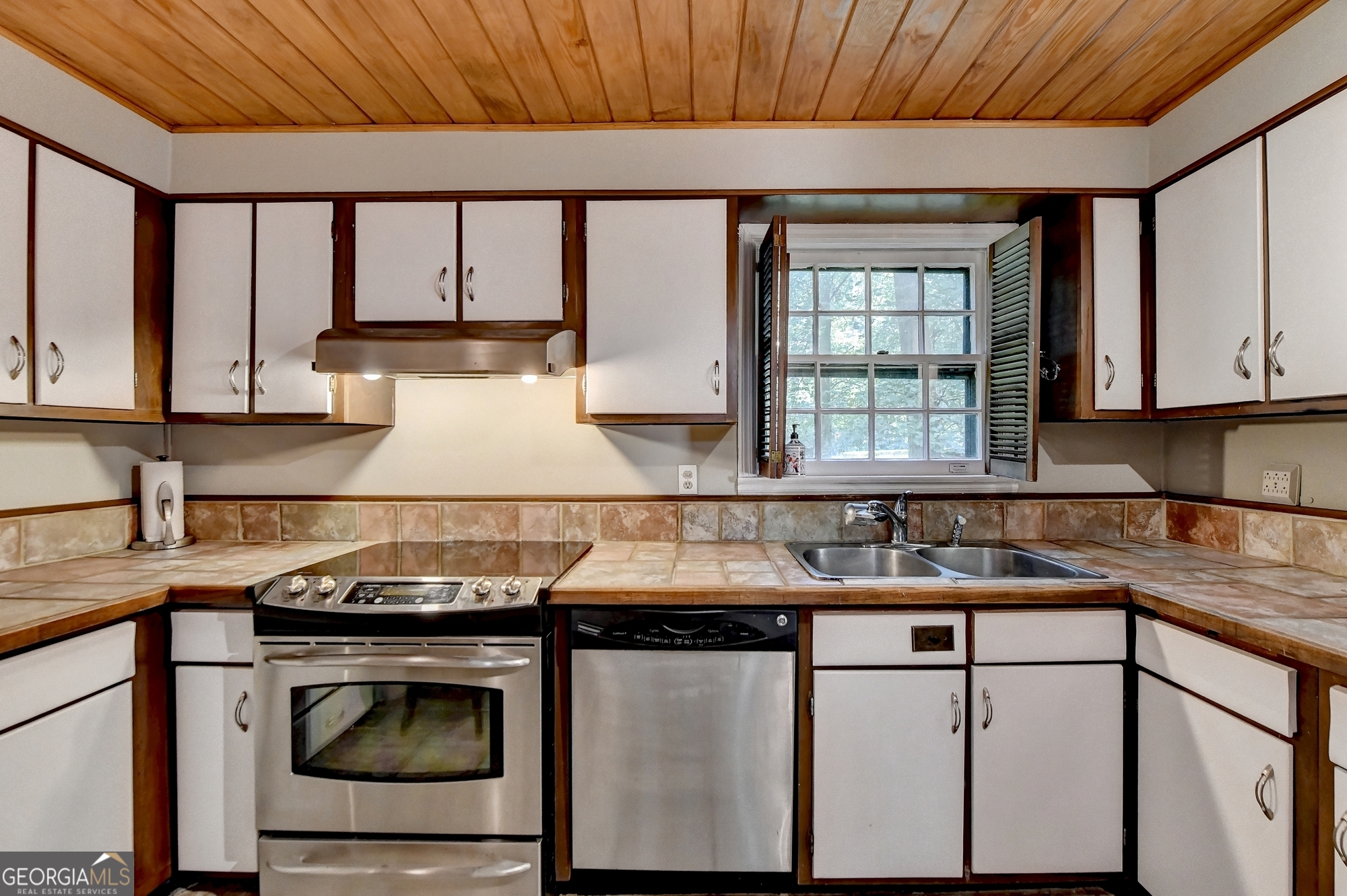 906 Lullwater Road Ne Atlanta GA 30307