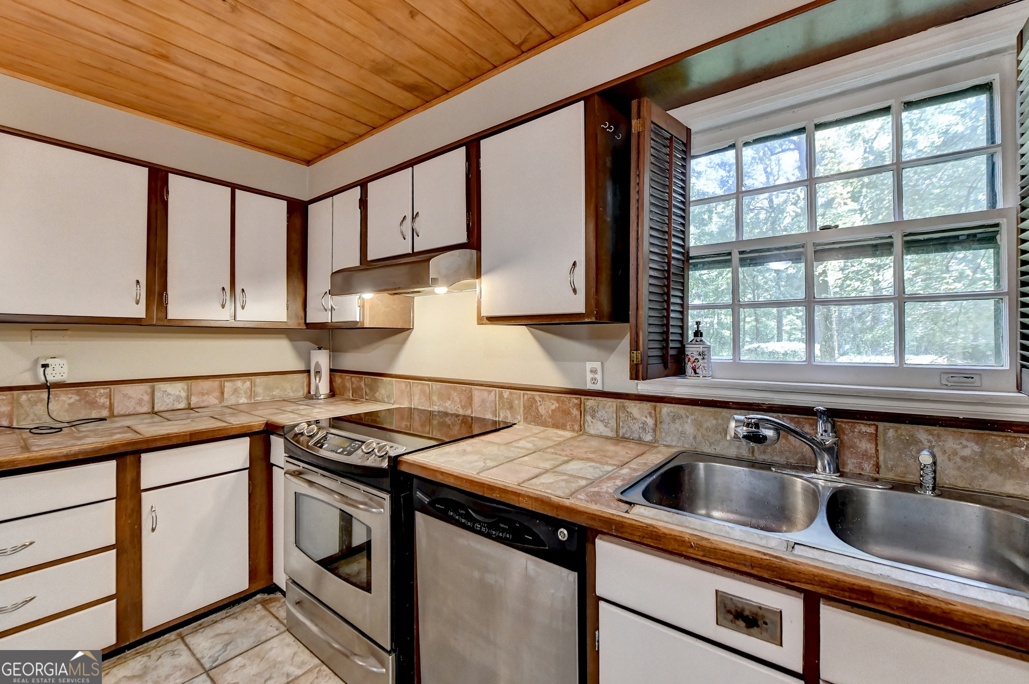 906 Lullwater Road Ne Atlanta GA 30307