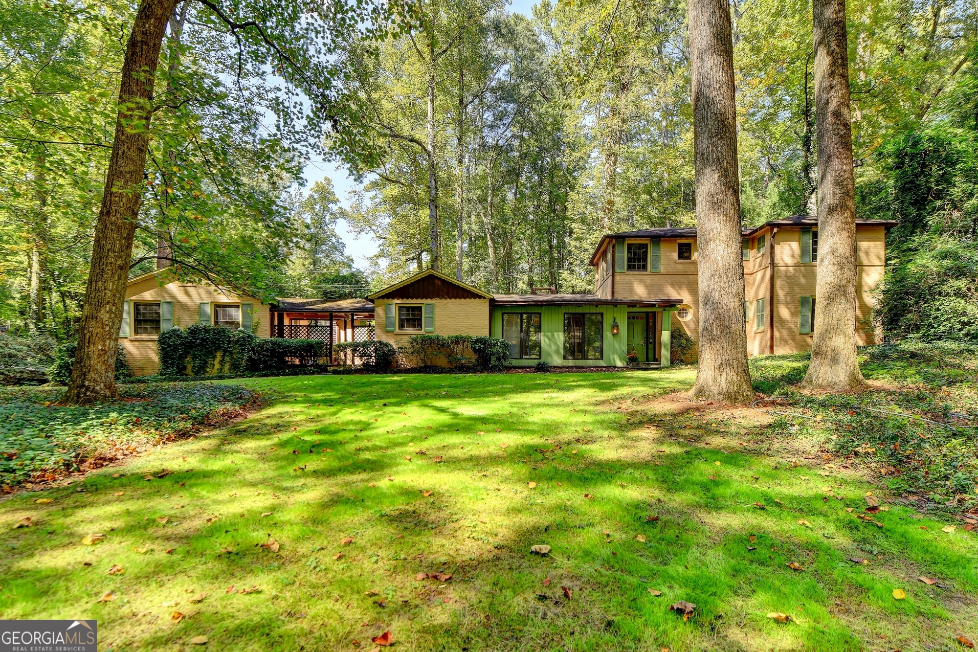 906 Lullwater Road Ne Atlanta GA 30307