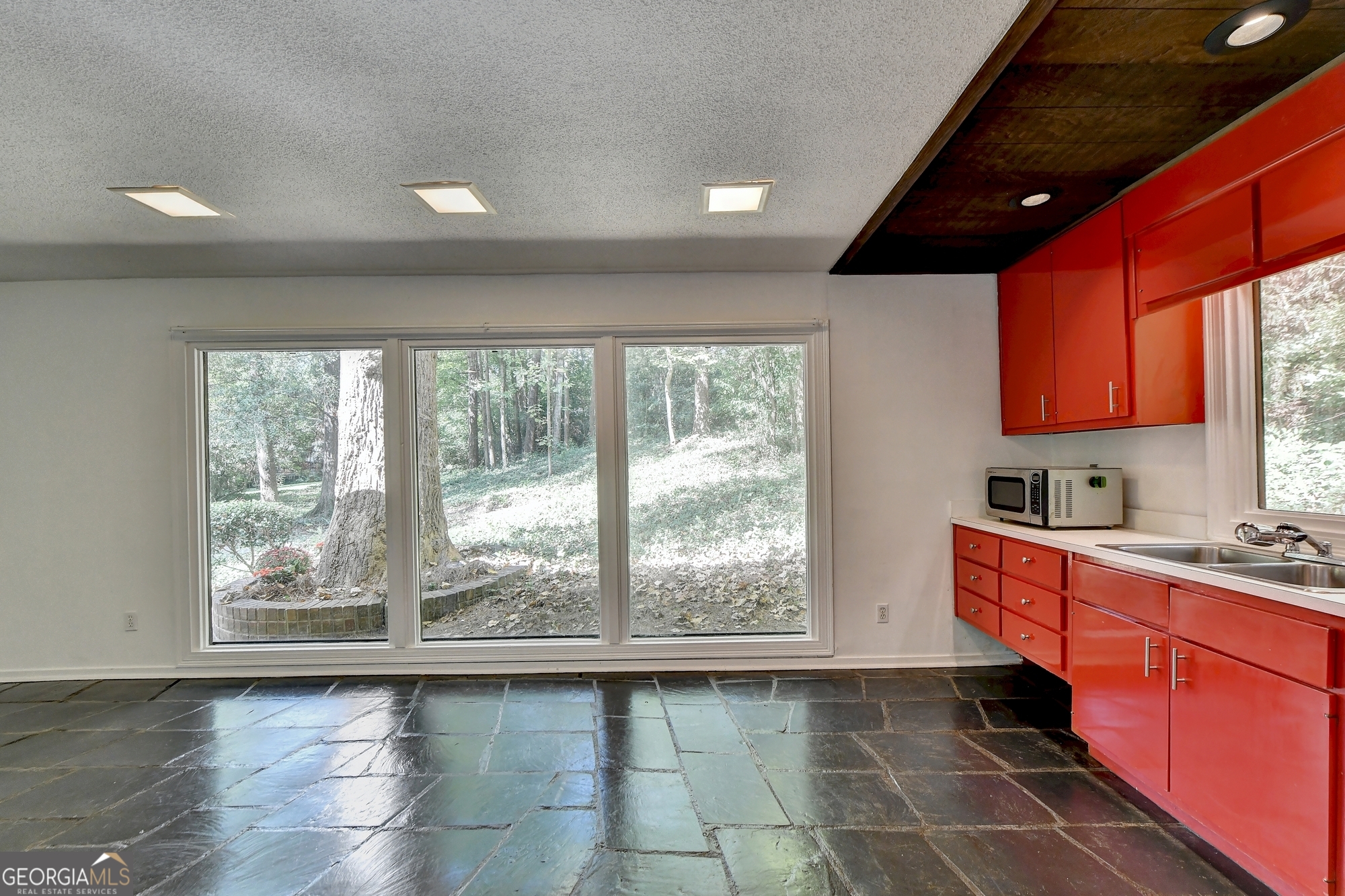 906 Lullwater Road Ne Atlanta GA 30307