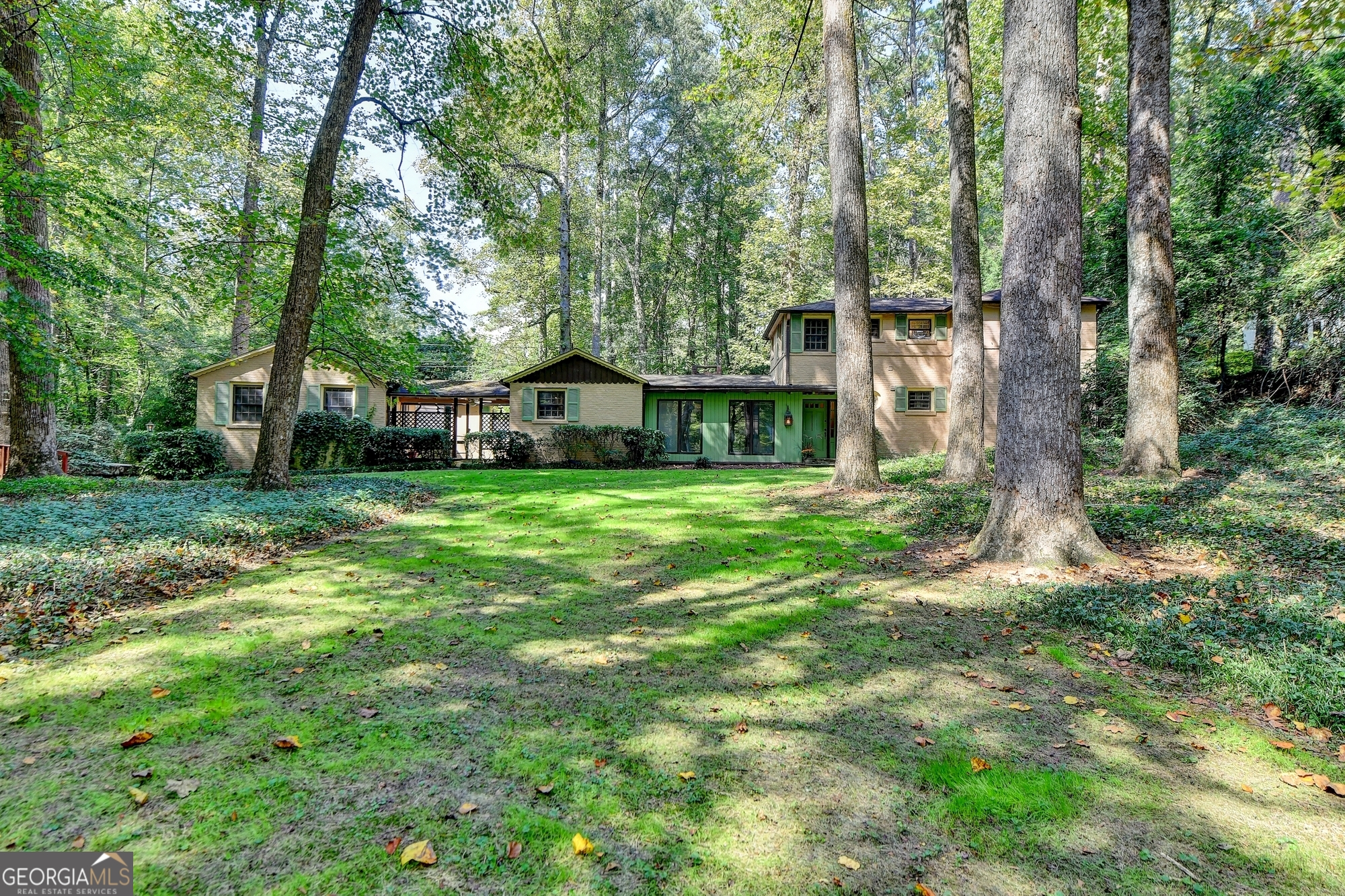 906 Lullwater Road Ne Atlanta GA 30307