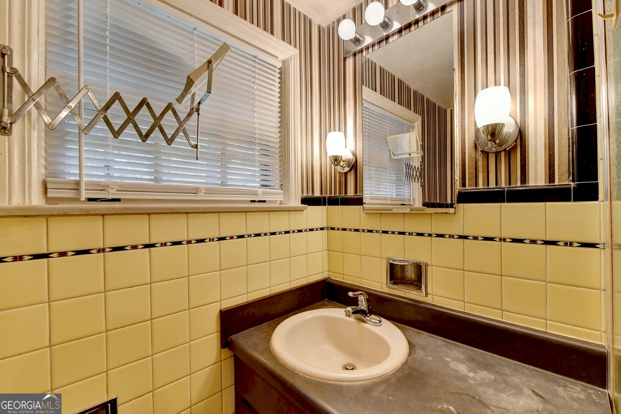 906 Lullwater Road Ne Atlanta GA 30307