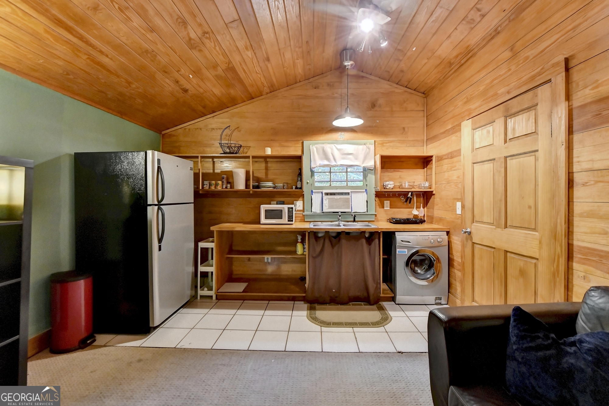 906 Lullwater Road Ne Atlanta GA 30307