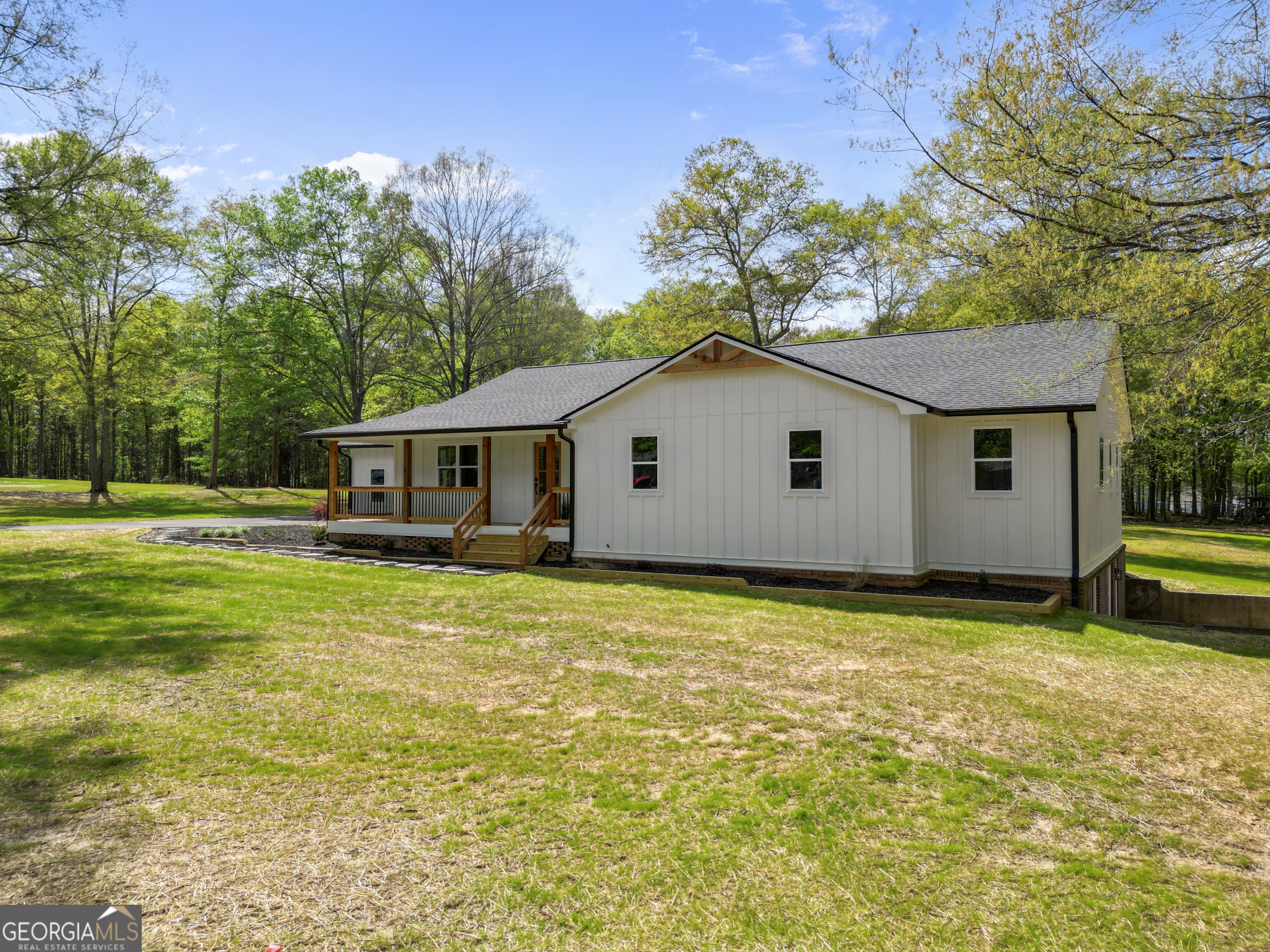 401 Coleman Drive Statham GA 30666