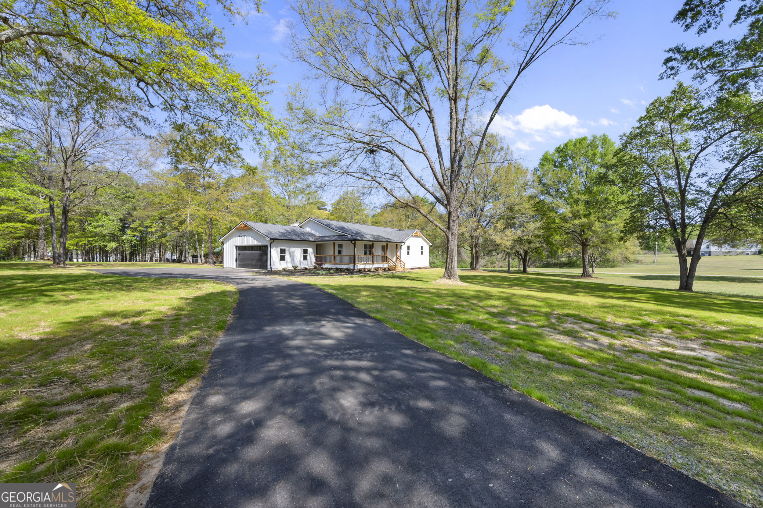 401 Coleman Drive Statham GA 30666