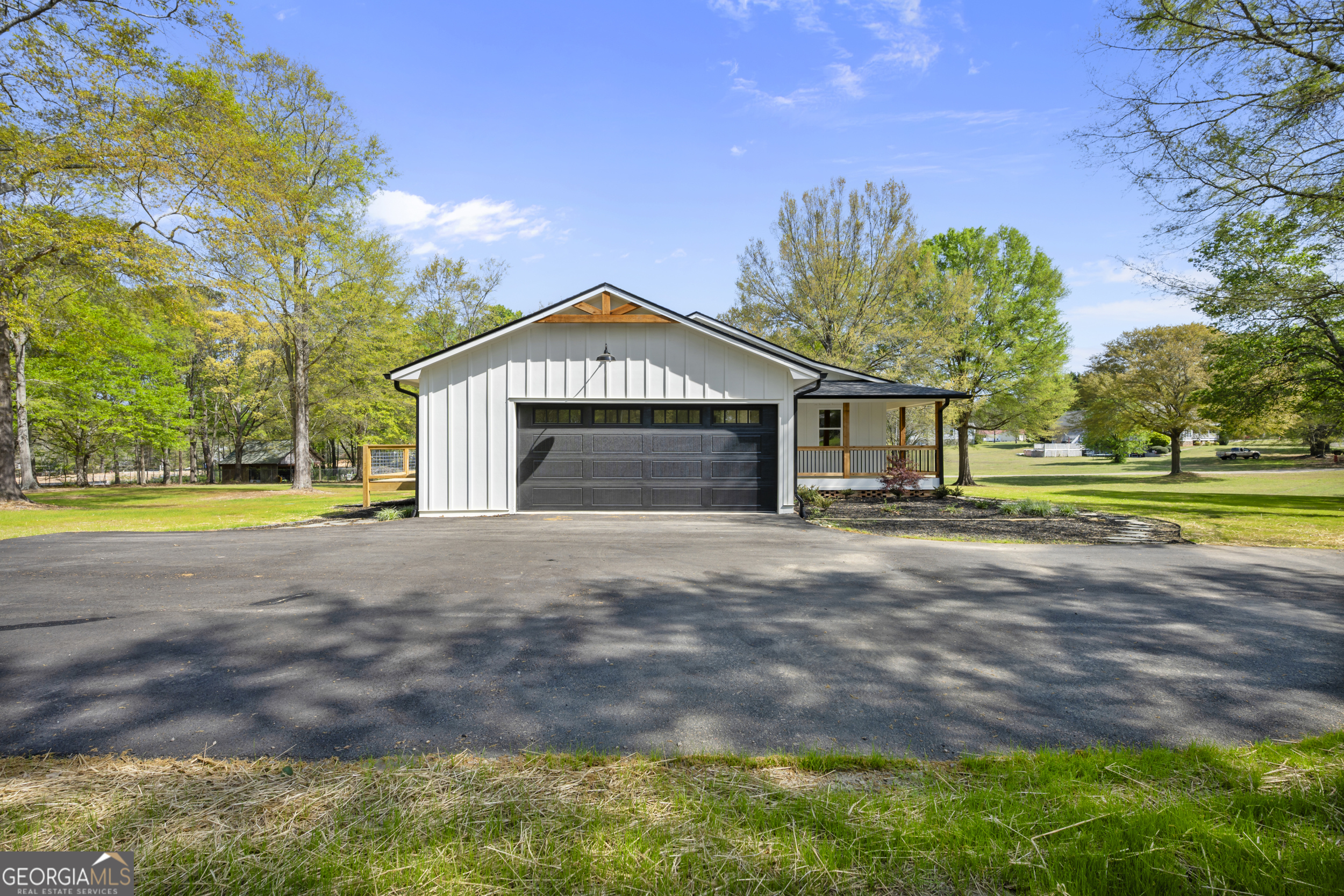 401 Coleman Drive Statham GA 30666