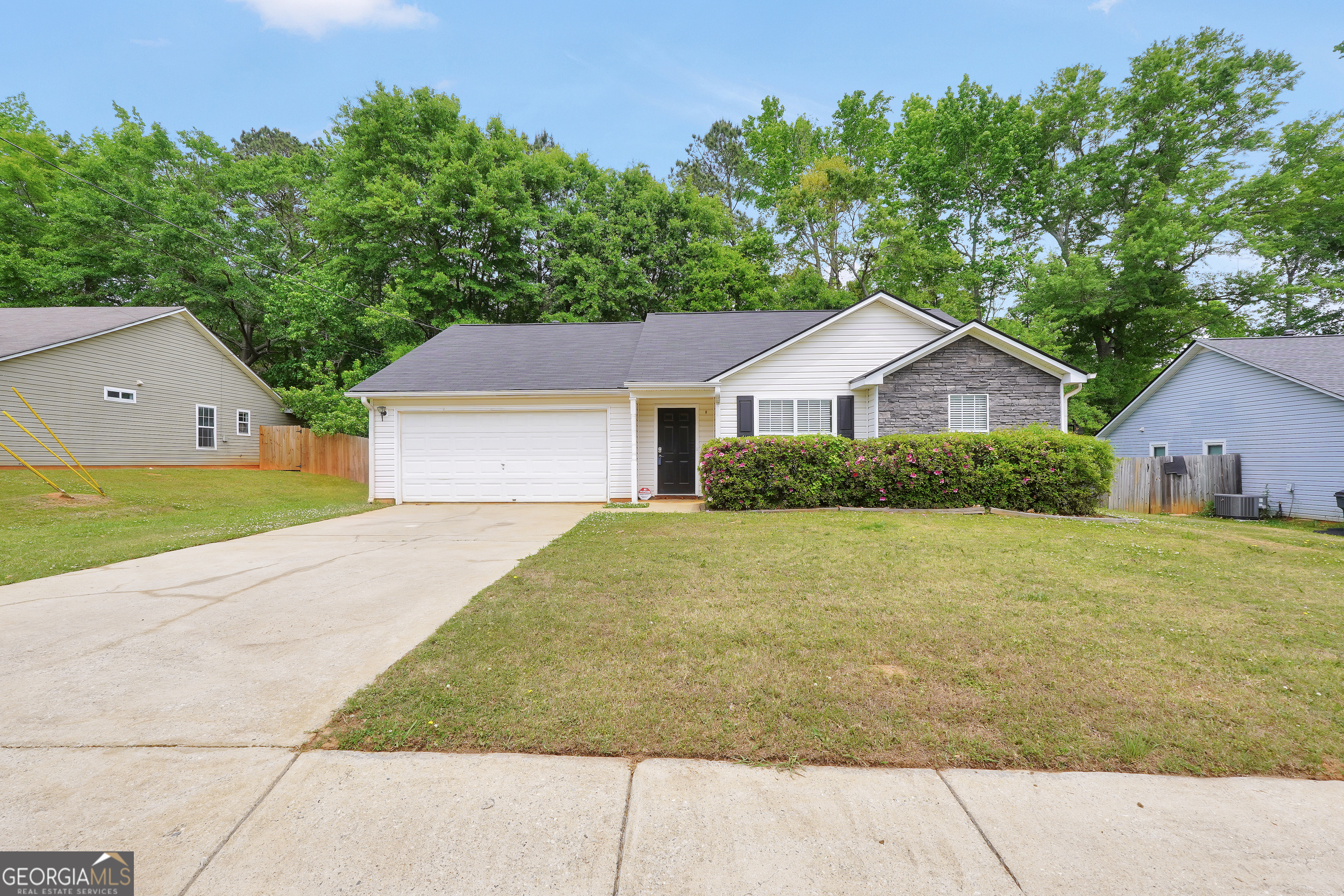 521 Sarahs Lane Locust Grove GA 30248