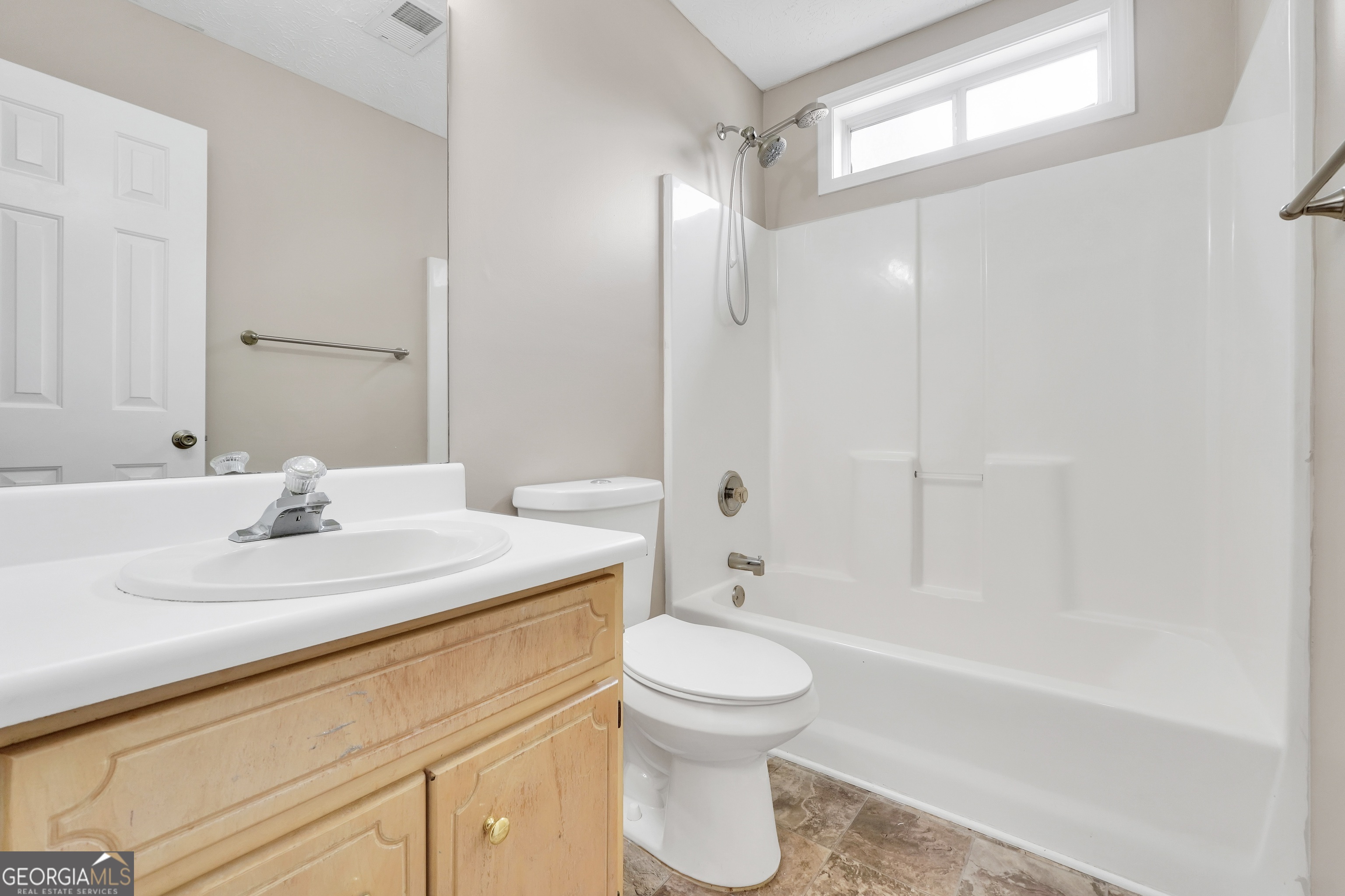 521 Sarahs Lane Locust Grove GA 30248