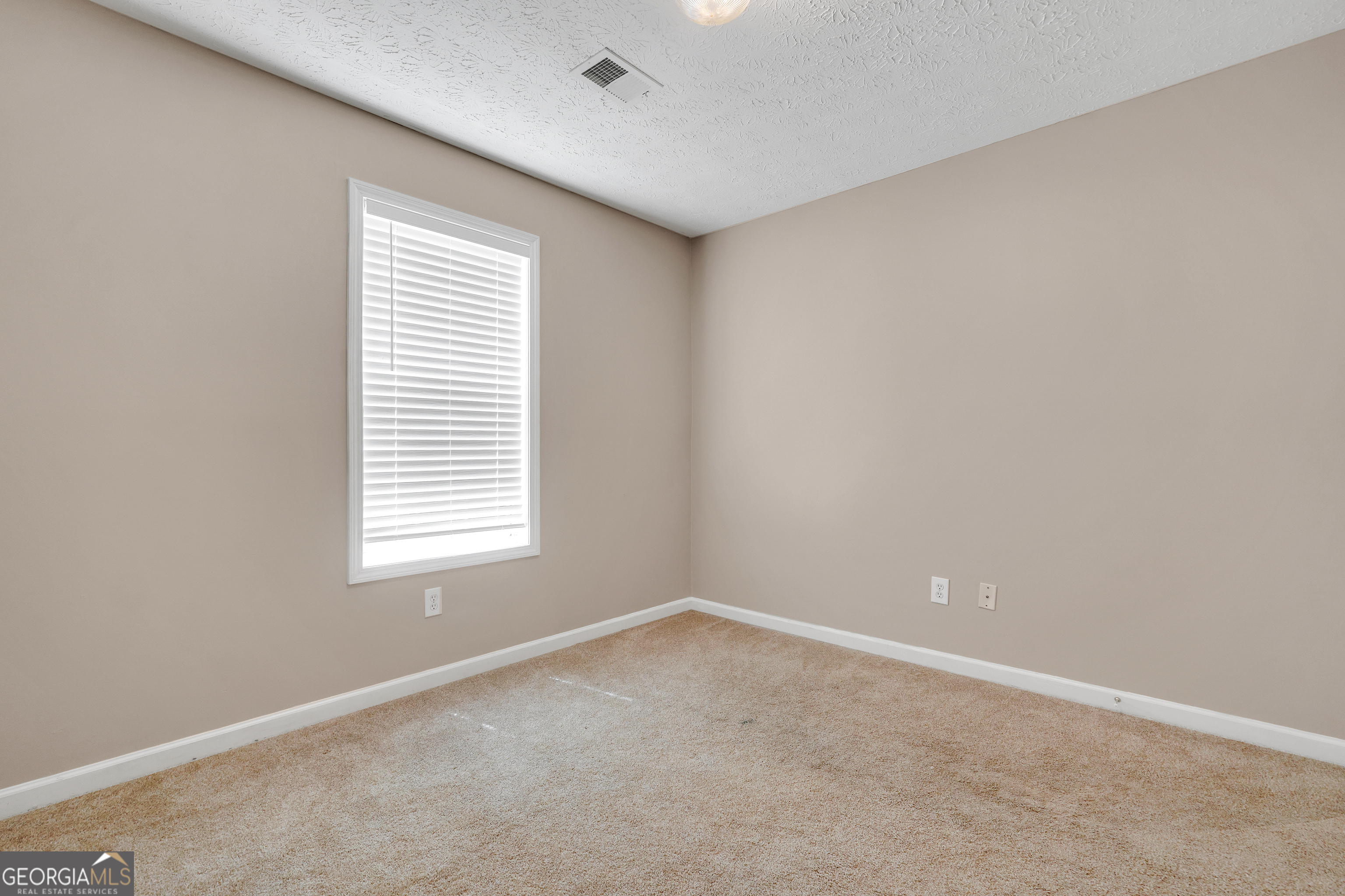 521 Sarahs Lane Locust Grove GA 30248