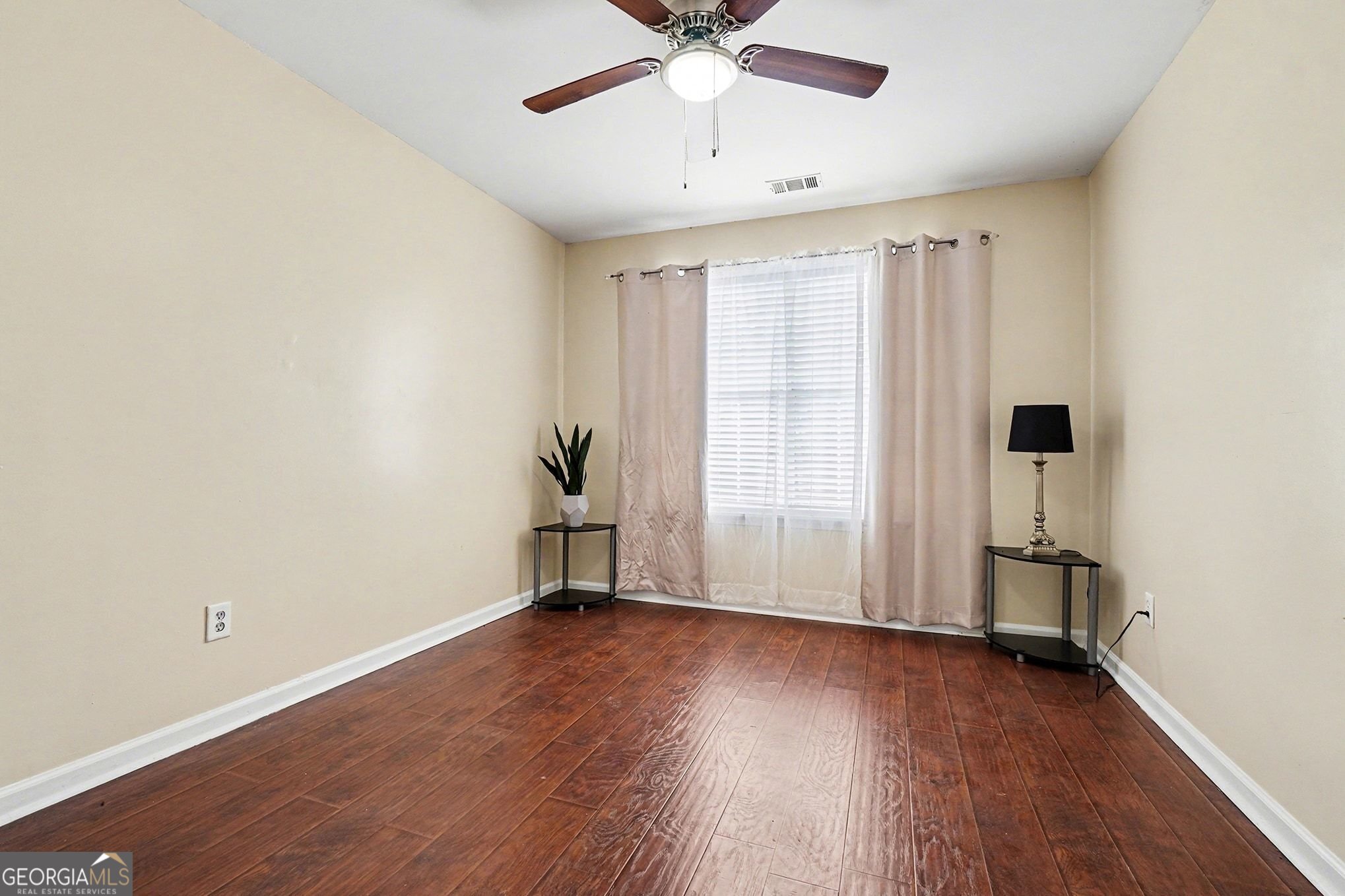 930 New Hope Road SW Atlanta GA 30331