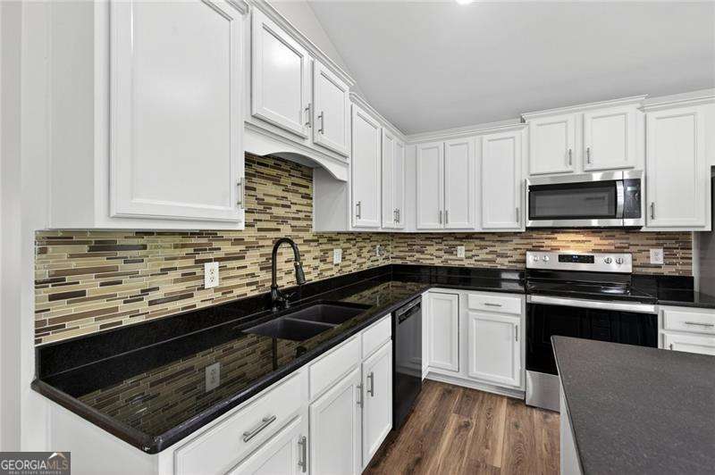 193 Lakeside Drive Waleska GA 30183
