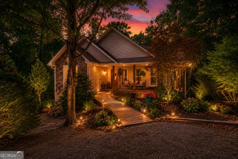 339 Henderson Road Young Harris GA 30582