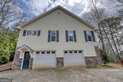 339 Henderson Road Young Harris GA 30582