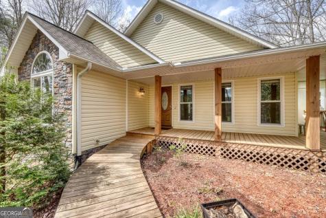 339 Henderson Road Young Harris GA 30582