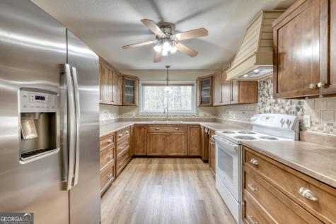 339 Henderson Road Young Harris GA 30582