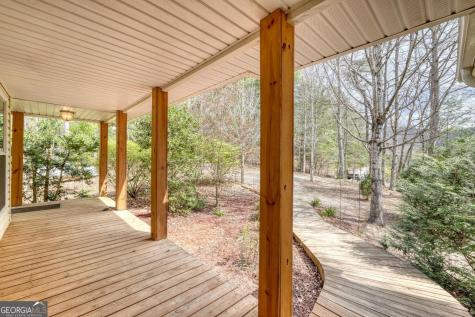 339 Henderson Road Young Harris GA 30582