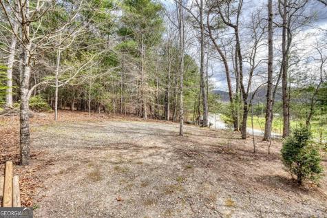 339 Henderson Road Young Harris GA 30582