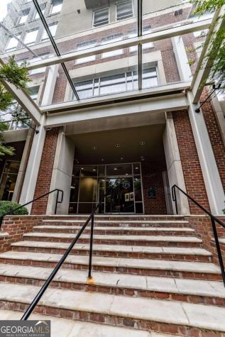 2626 Peachtree Road NW Atlanta GA 30305