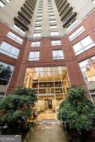 2626 Peachtree Road NW Atlanta GA 30305