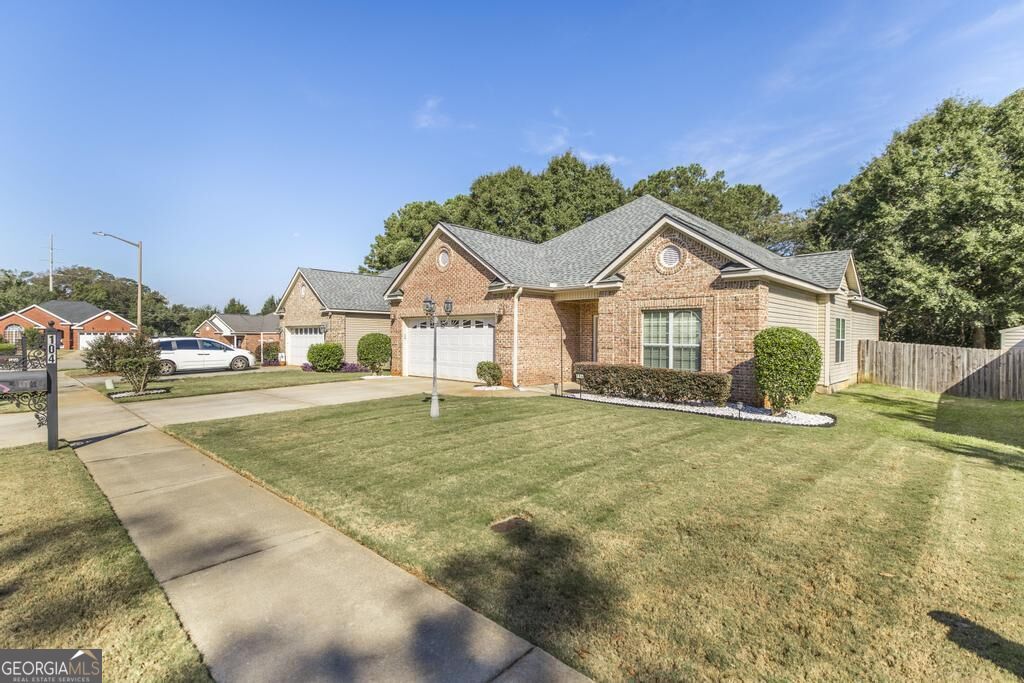 104 Rockford Court Centerville GA 31028