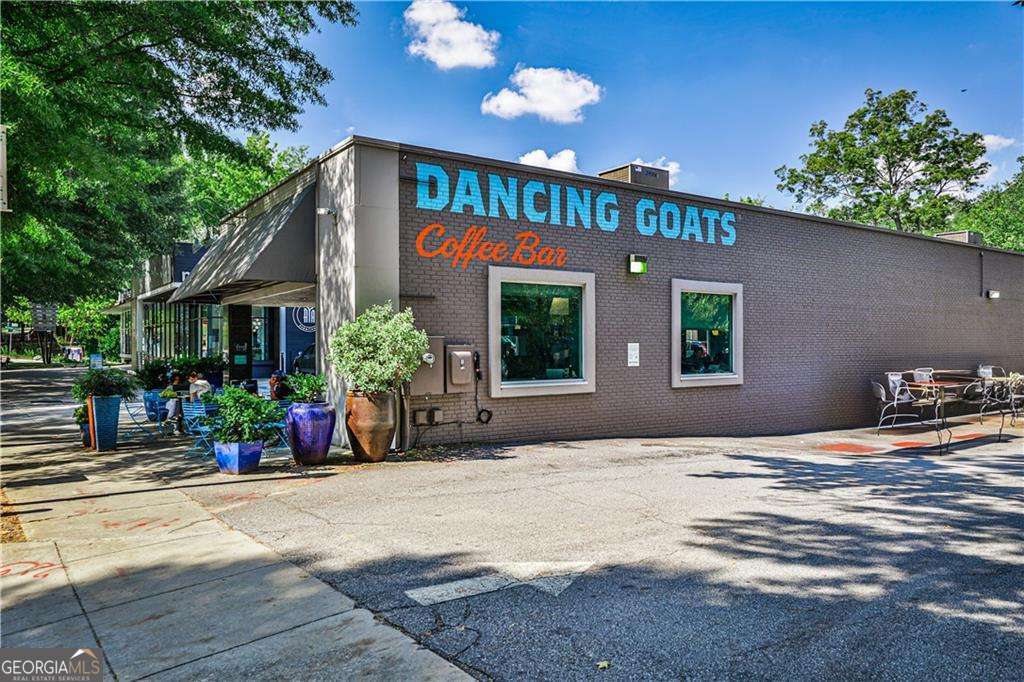 177 Garden Lane Decatur GA 30030