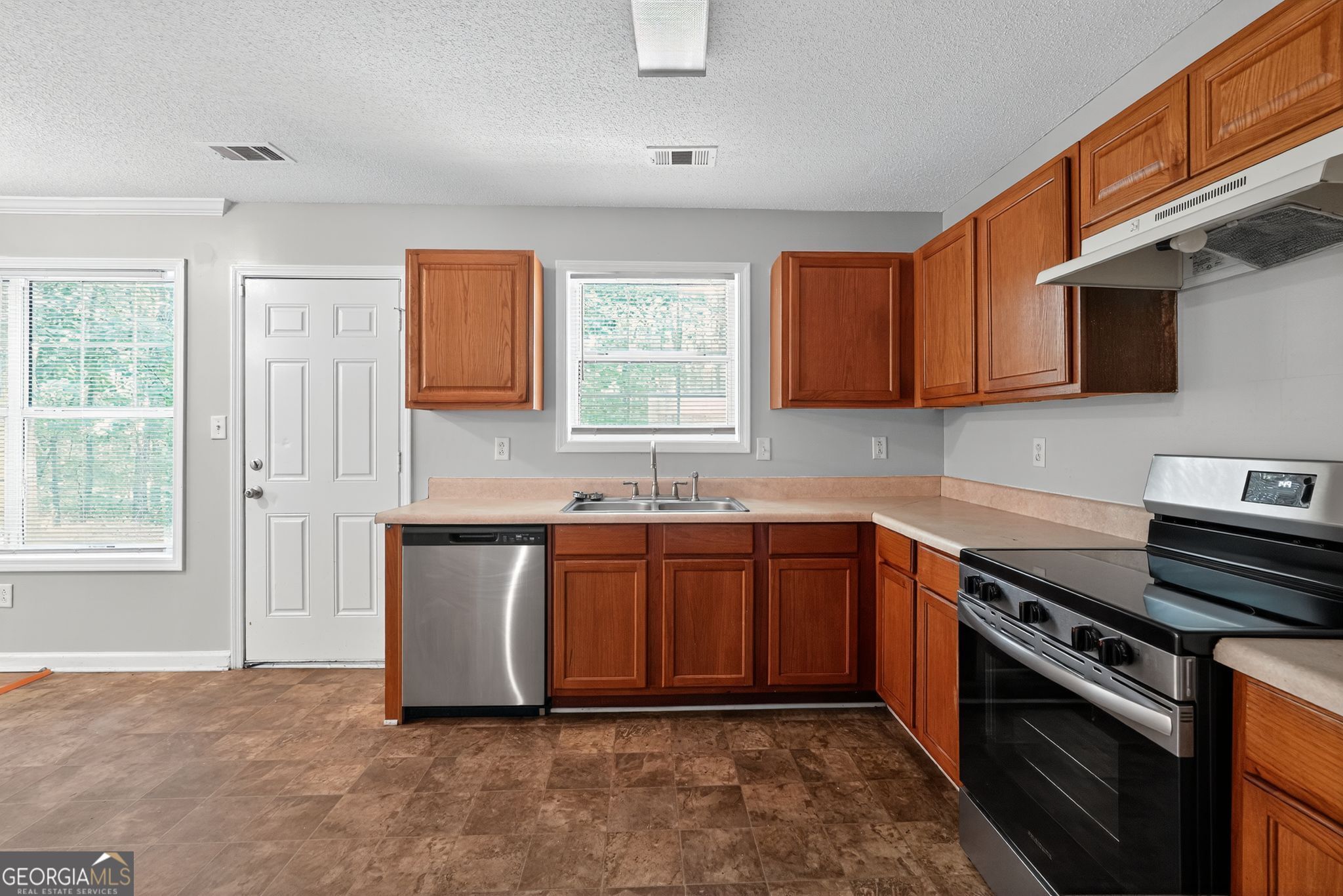 7134 Ravenwood Lane Lithonia GA 30038