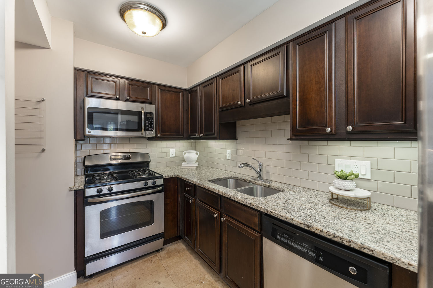 6980 Roswell Road Atlanta GA 30328