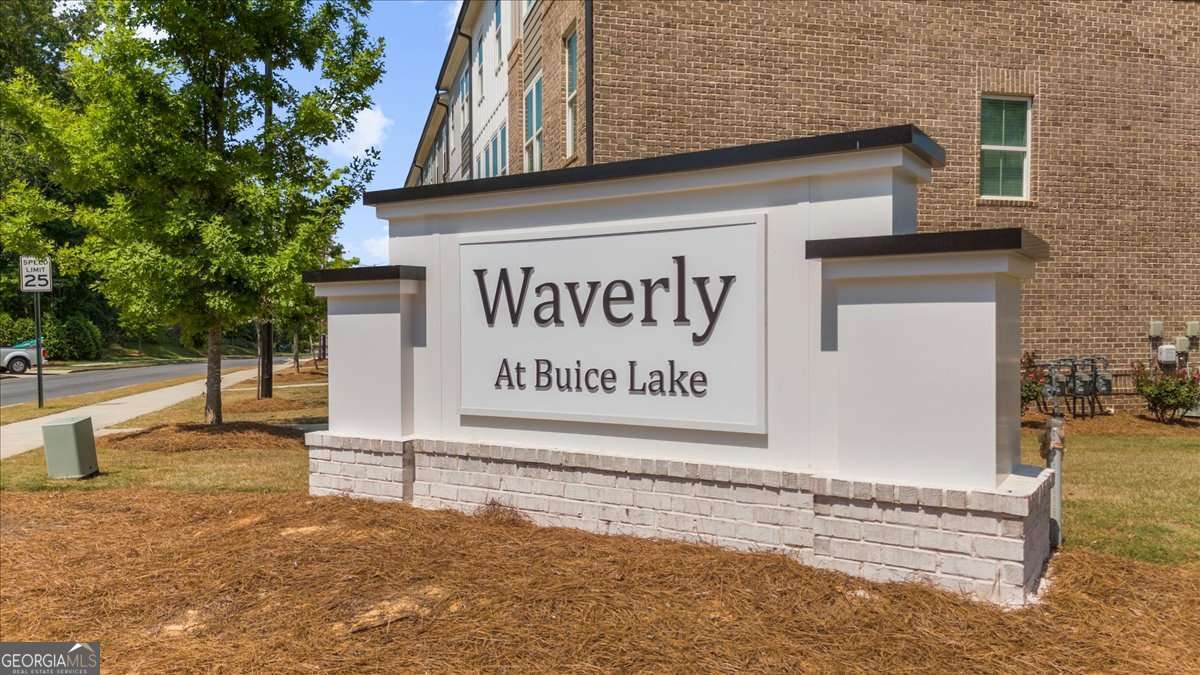717 Payton Lane Acworth GA 30102