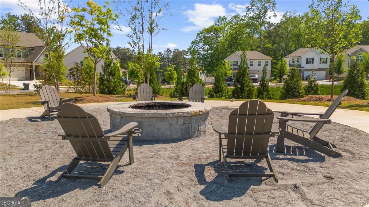 717 Payton Lane Acworth GA 30102