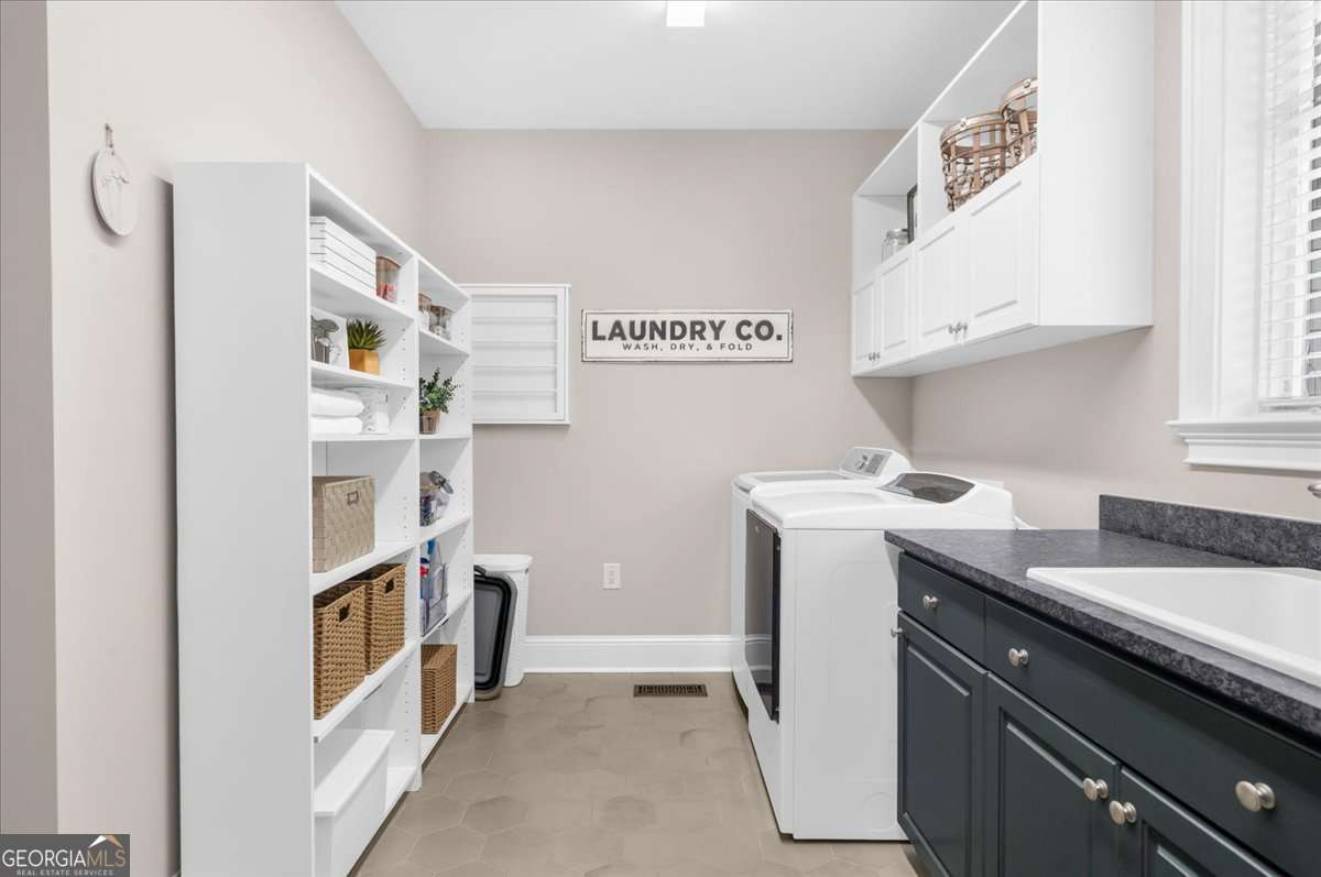 4833 Propes Drive Oakwood GA 30566