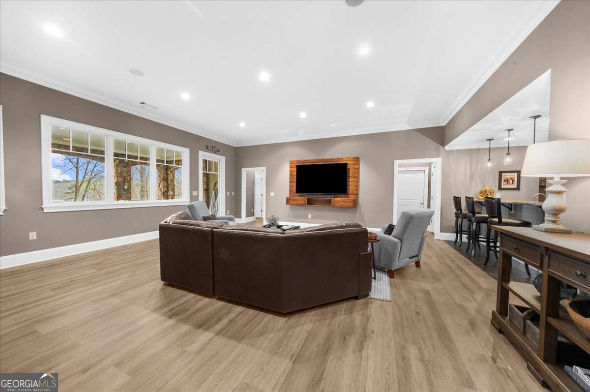 4833 Propes Drive Oakwood GA 30566