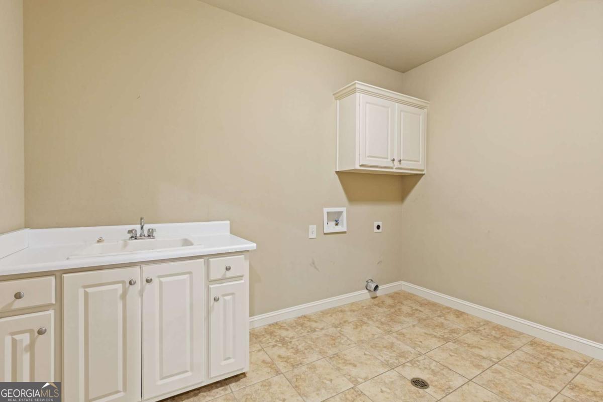 560 Arcaro Drive Alpharetta GA 30004