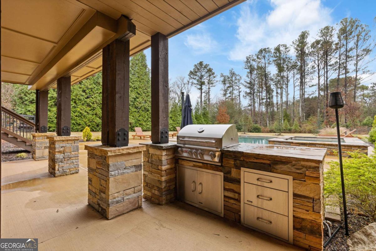 560 Arcaro Drive Alpharetta GA 30004