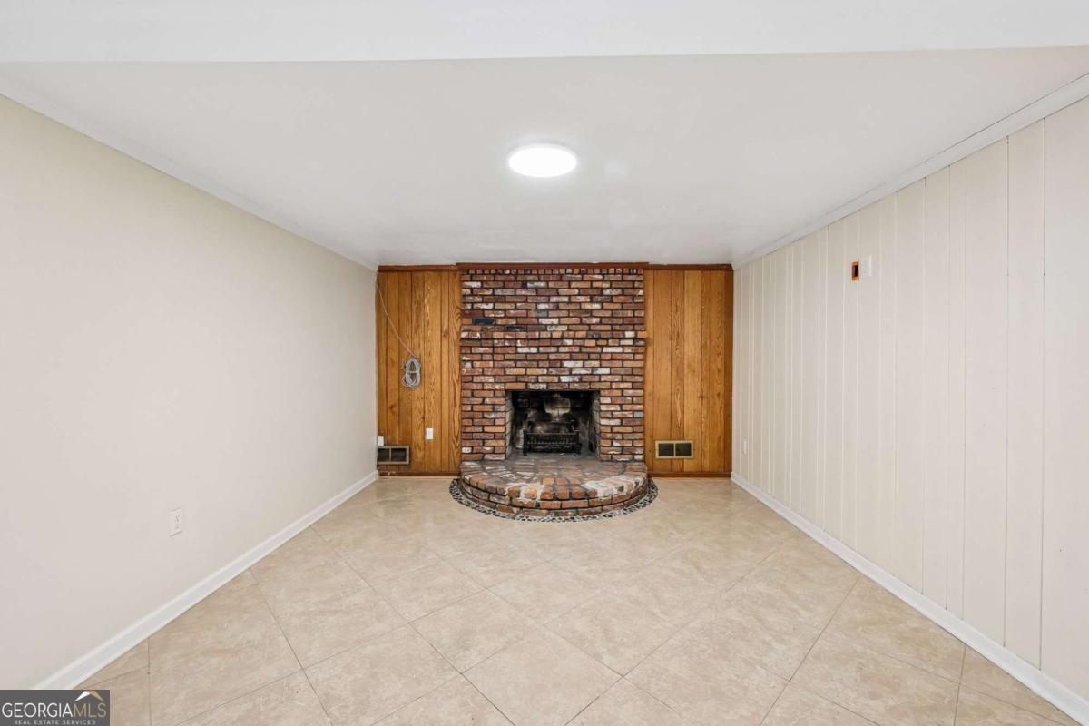 1067 Hess Drive Avondale Estates GA 30002