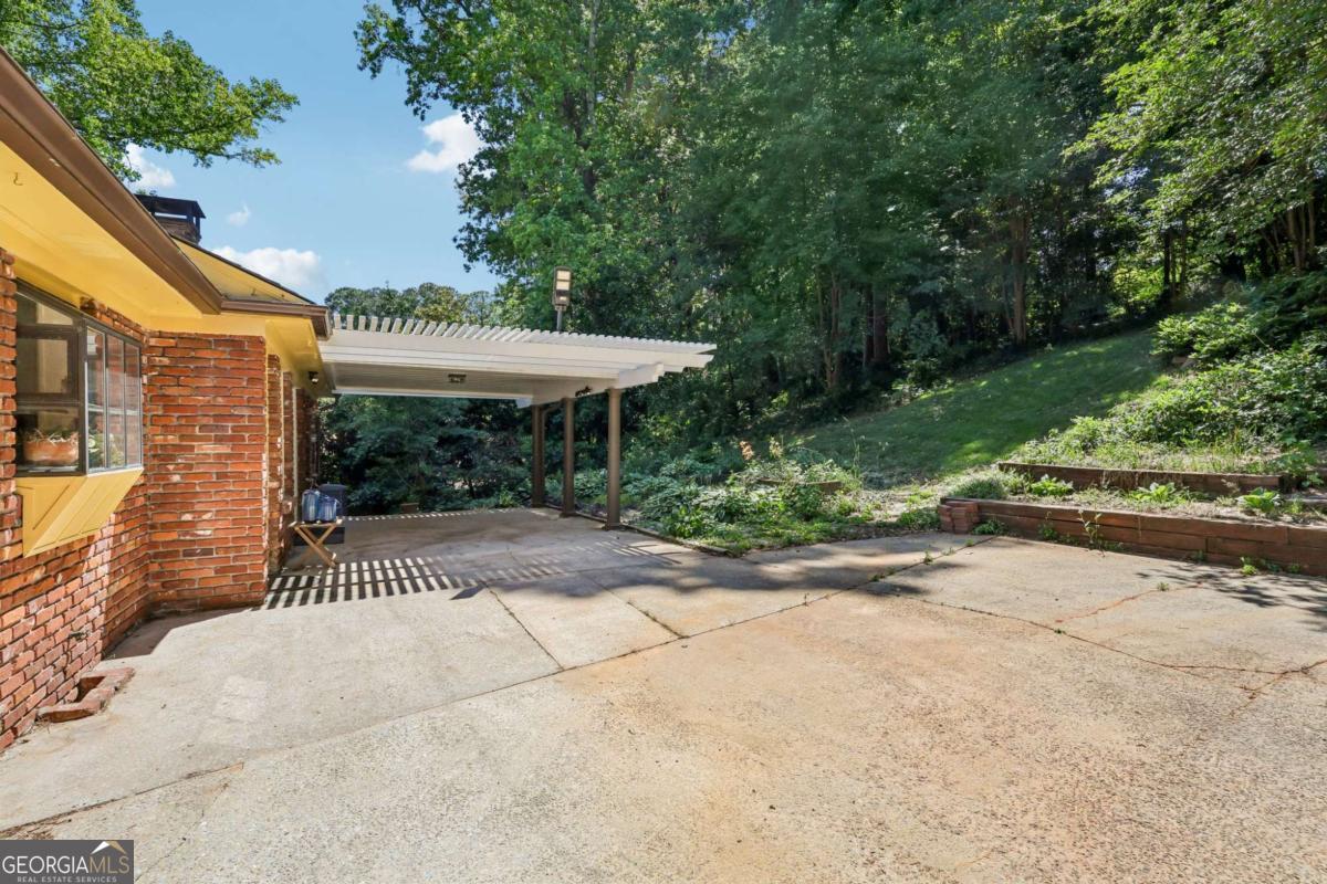 1067 Hess Drive Avondale Estates GA 30002