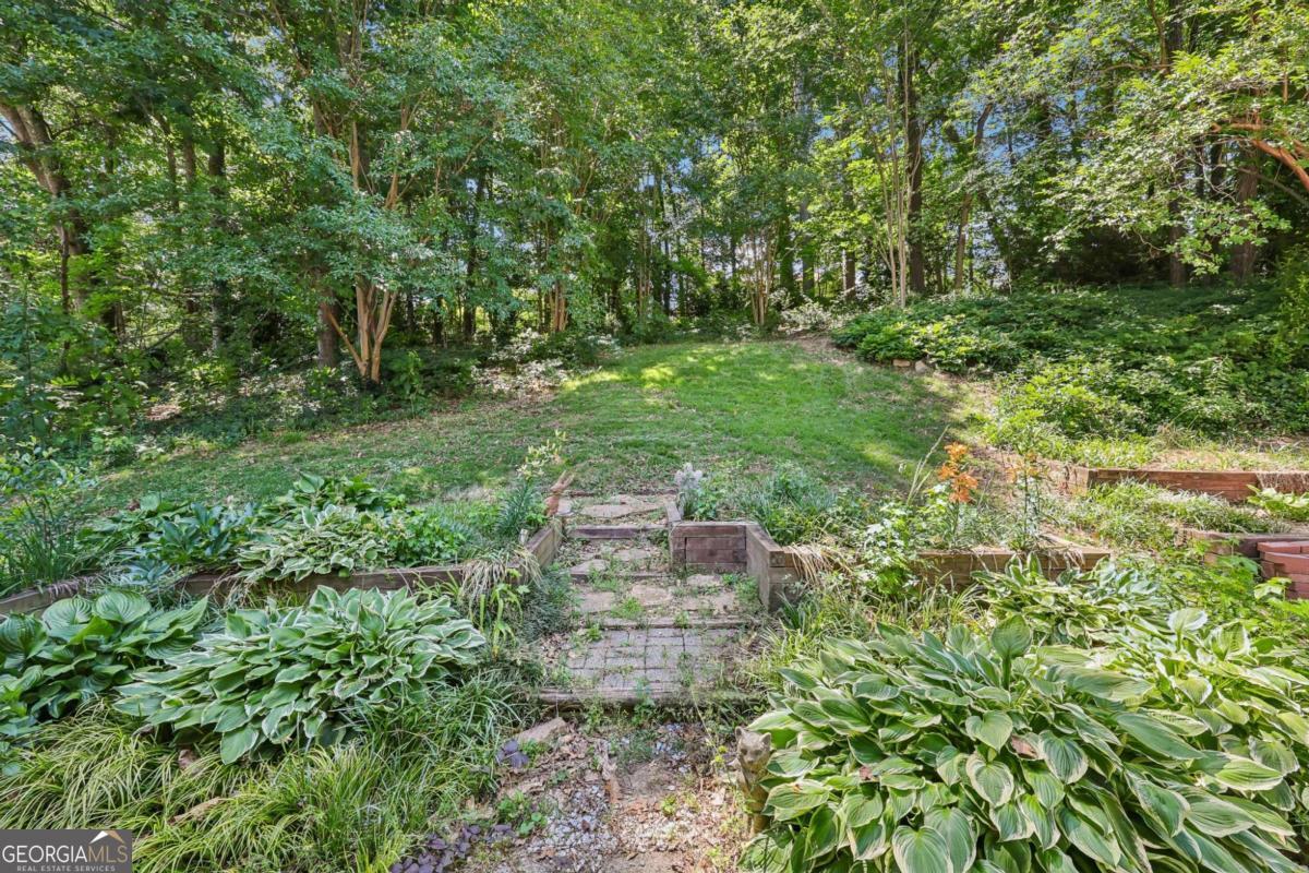 1067 Hess Drive Avondale Estates GA 30002