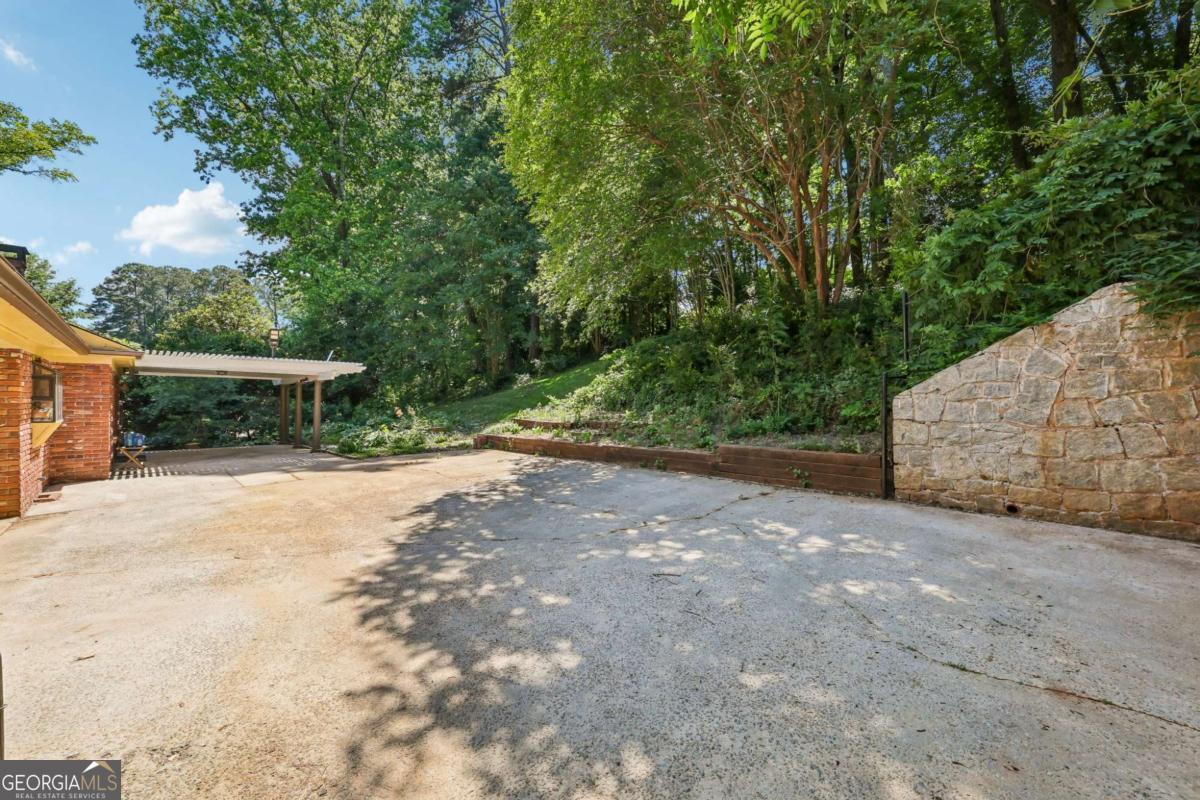 1067 Hess Drive Avondale Estates GA 30002