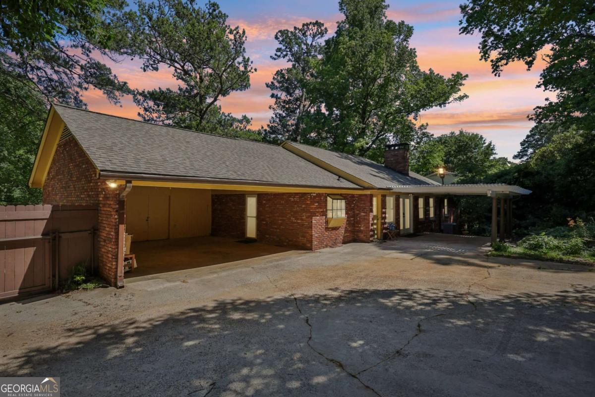 1067 Hess Drive Avondale Estates GA 30002