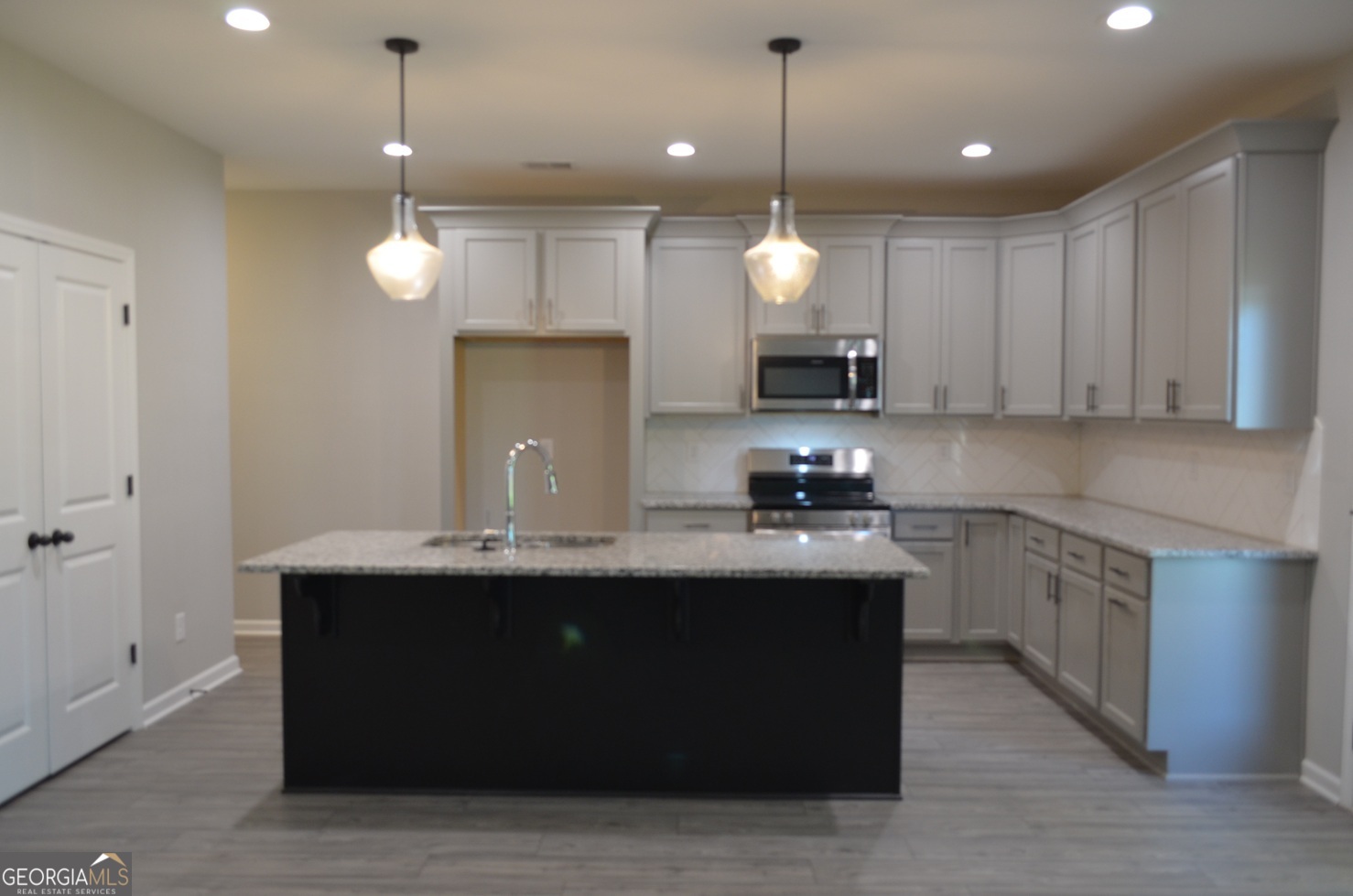 4351 Cornwall Drive Forsyth GA 31029