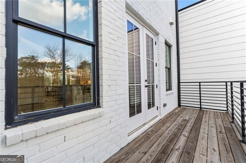 2202 Carlton Court Atlanta GA 30318