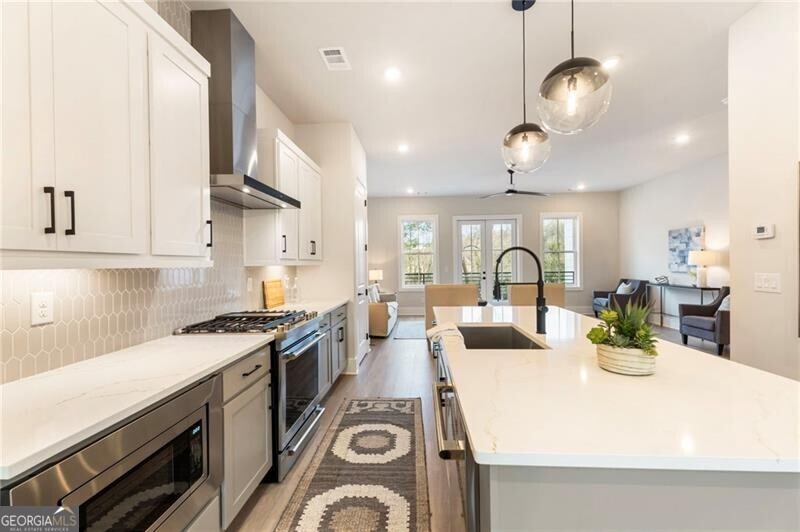 2202 Carlton Court Atlanta GA 30318